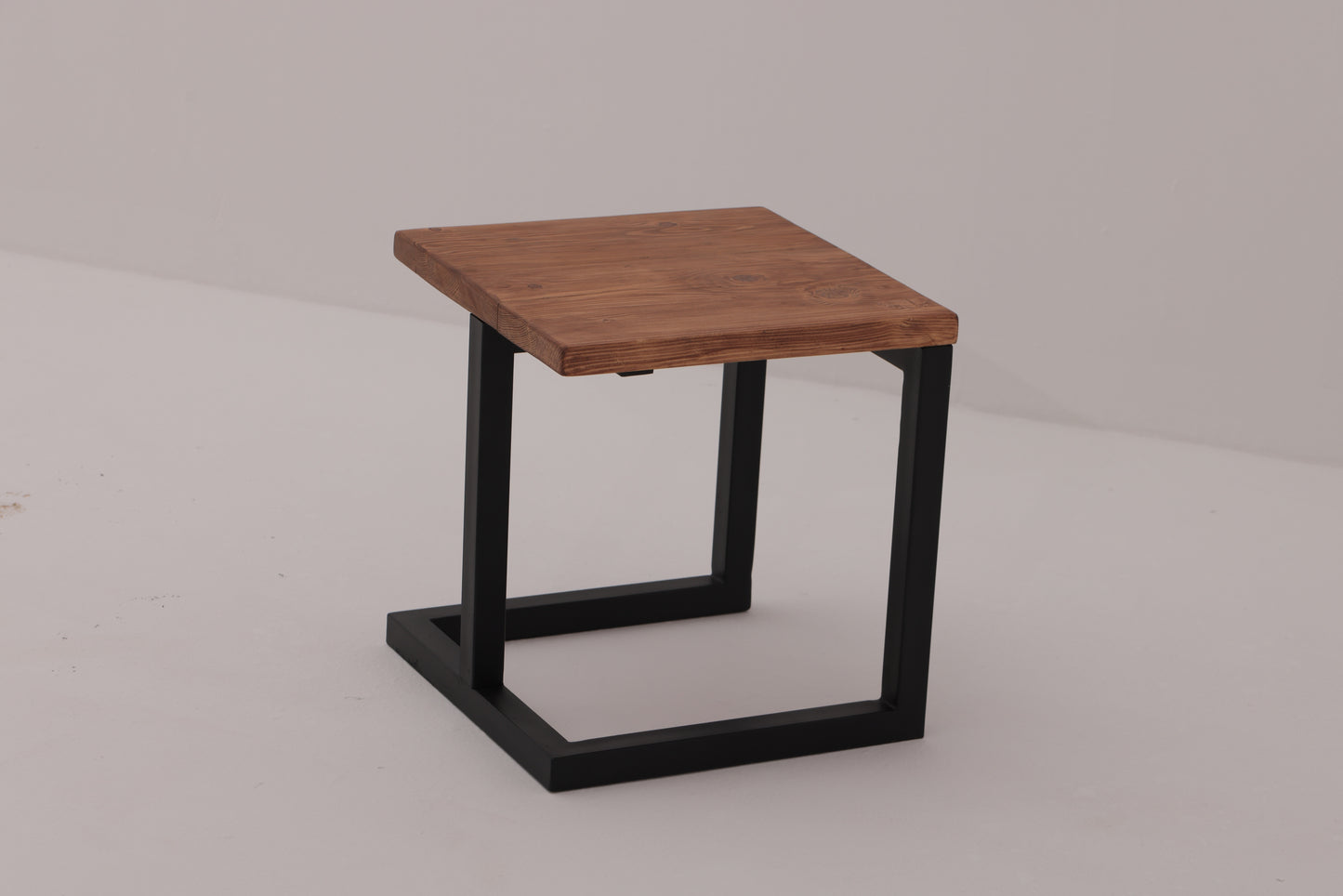 Pinewood Side Table