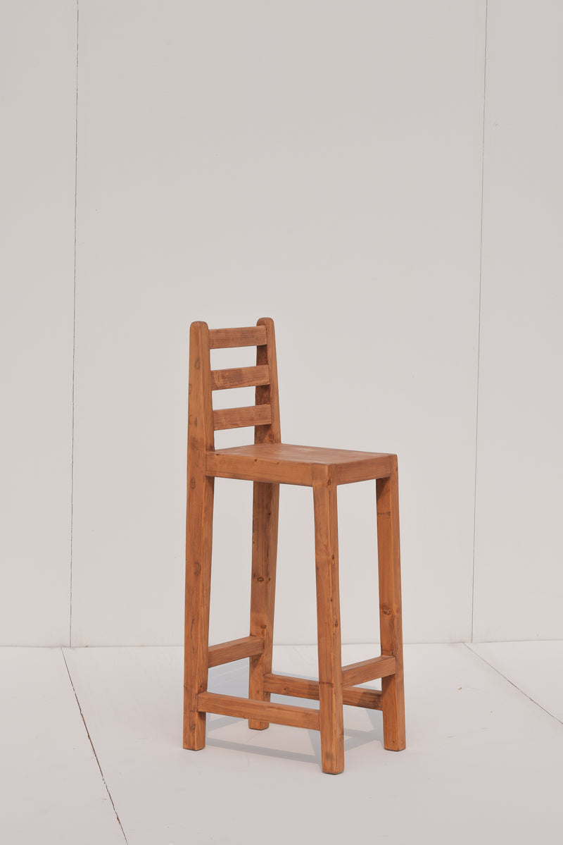 PINE WOOD HIGH BAR CHAIR